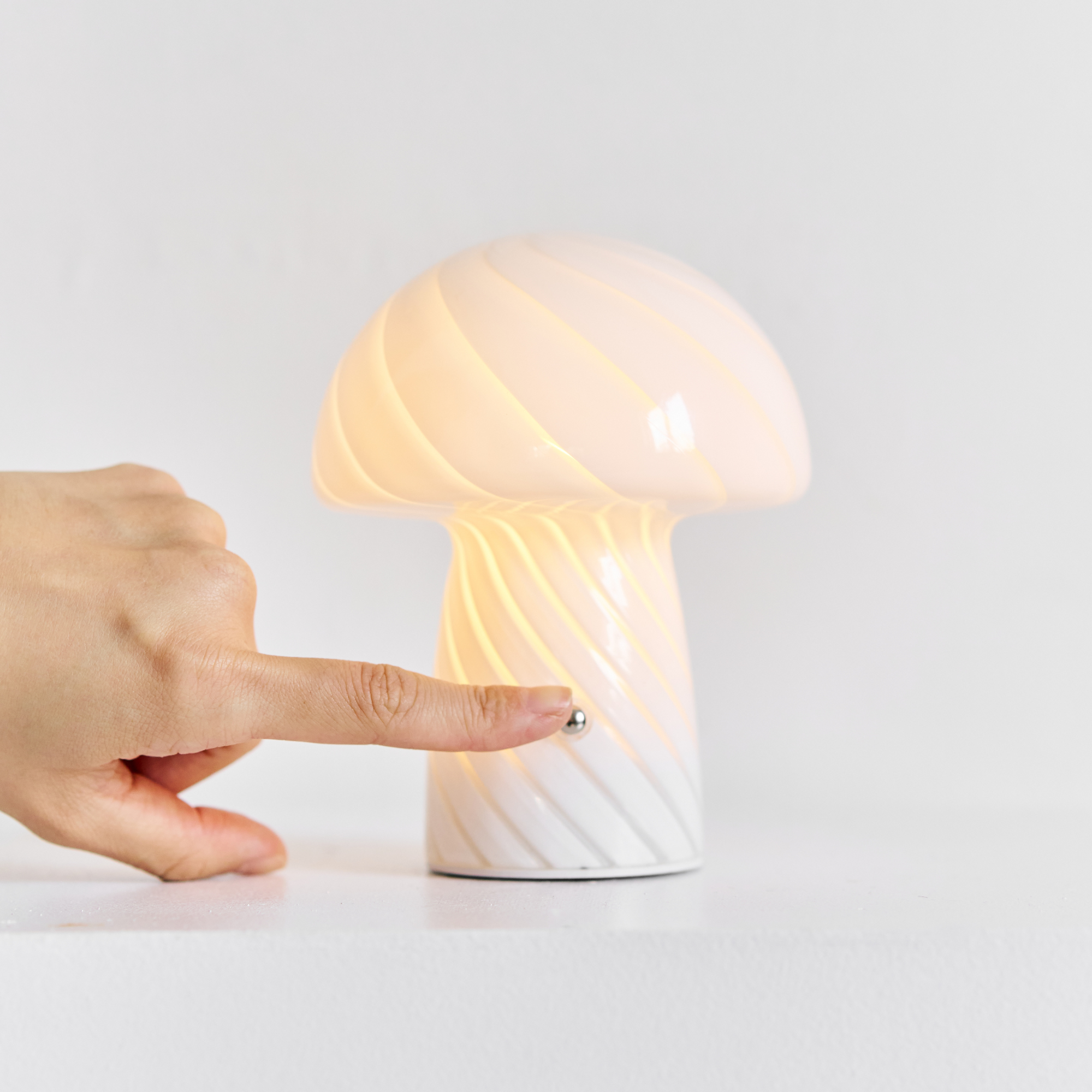 Portable Mini Glass Mushroom Lamp, White