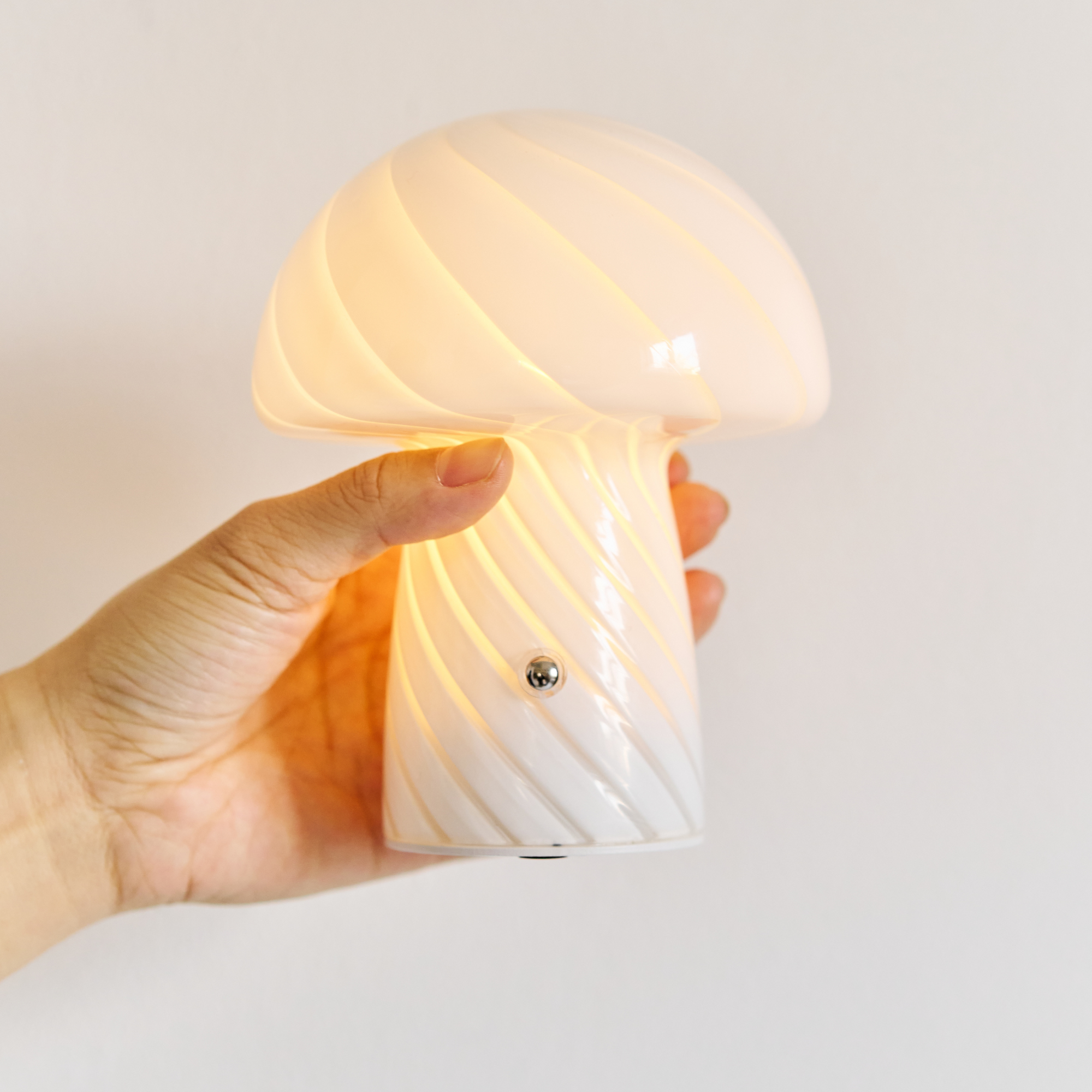 Portable Mini Glass Mushroom Lamp, Pink