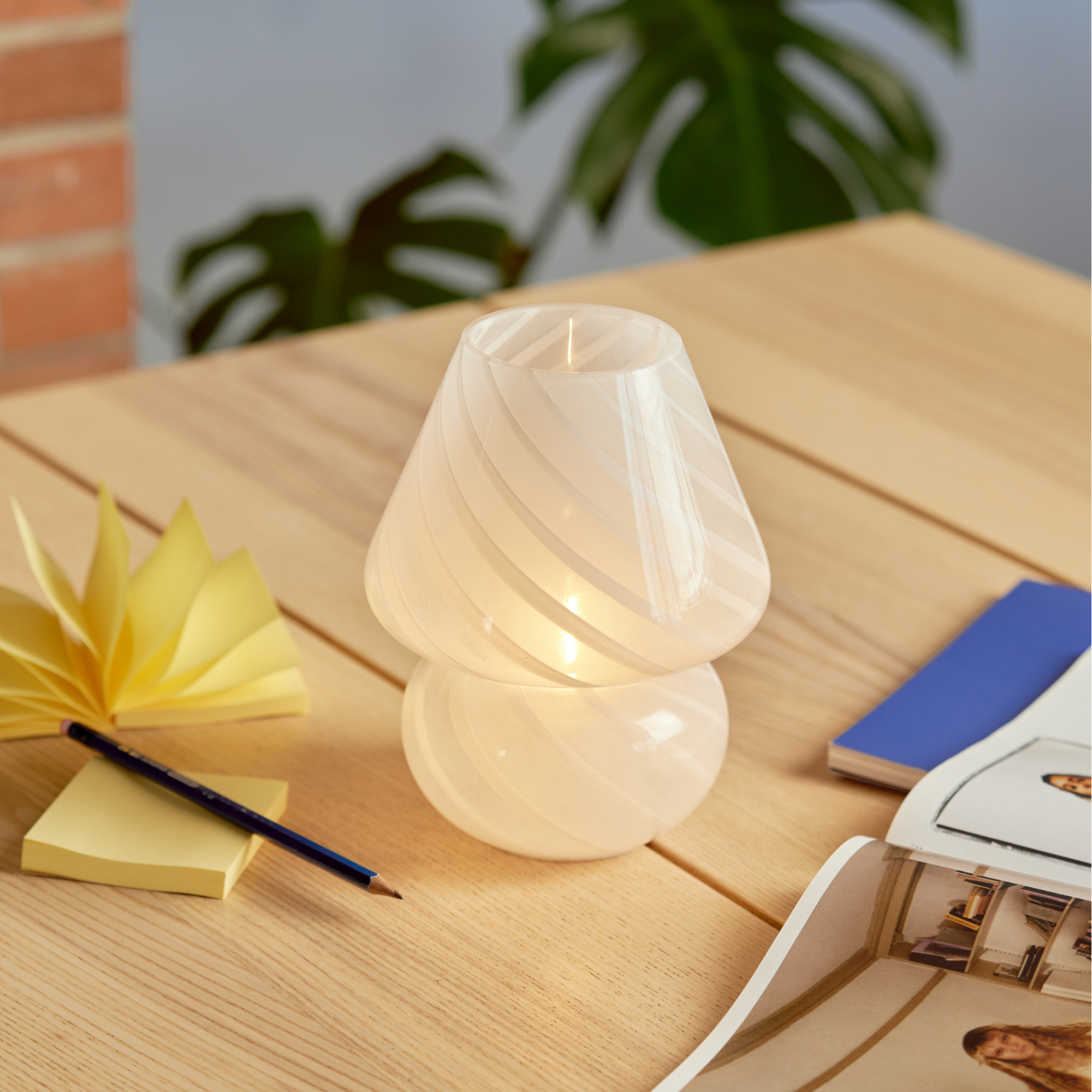 Portable Mini Open Top Glass Mushroom Lamp, White