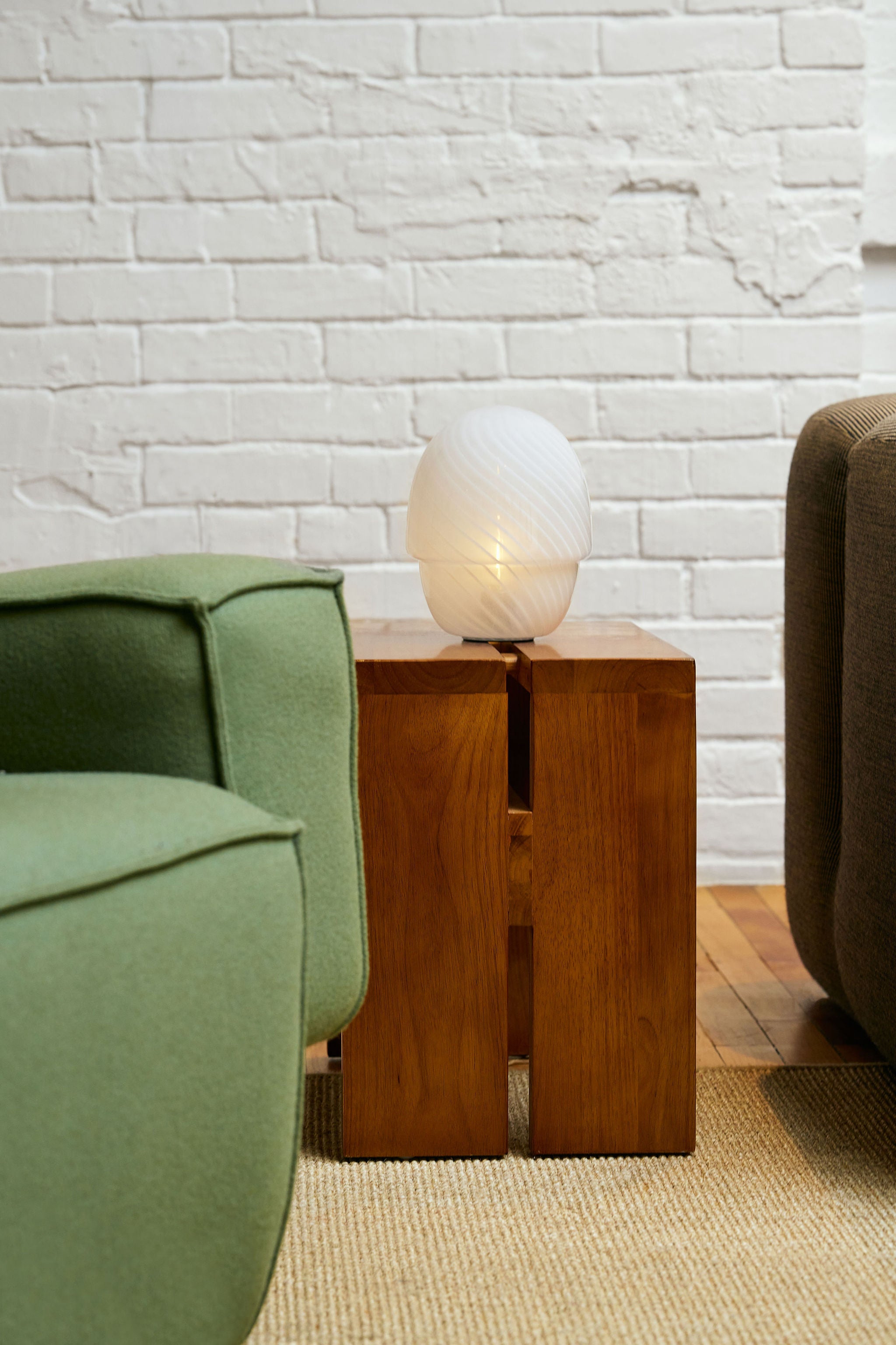 Portable Close Top Glass Mushroom Lamp, White