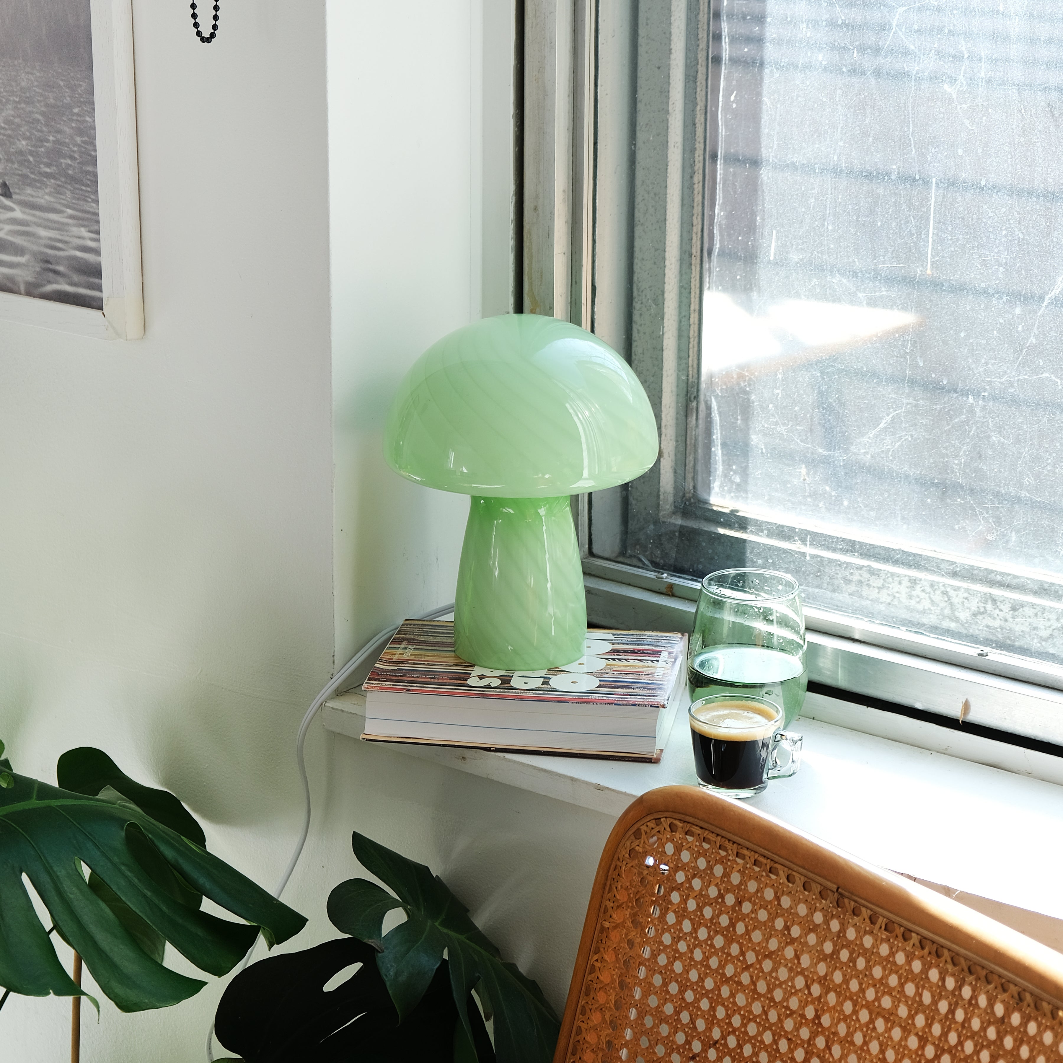 Glass Mushroom Table Lamp, Petite Close Top, Cucumber Green