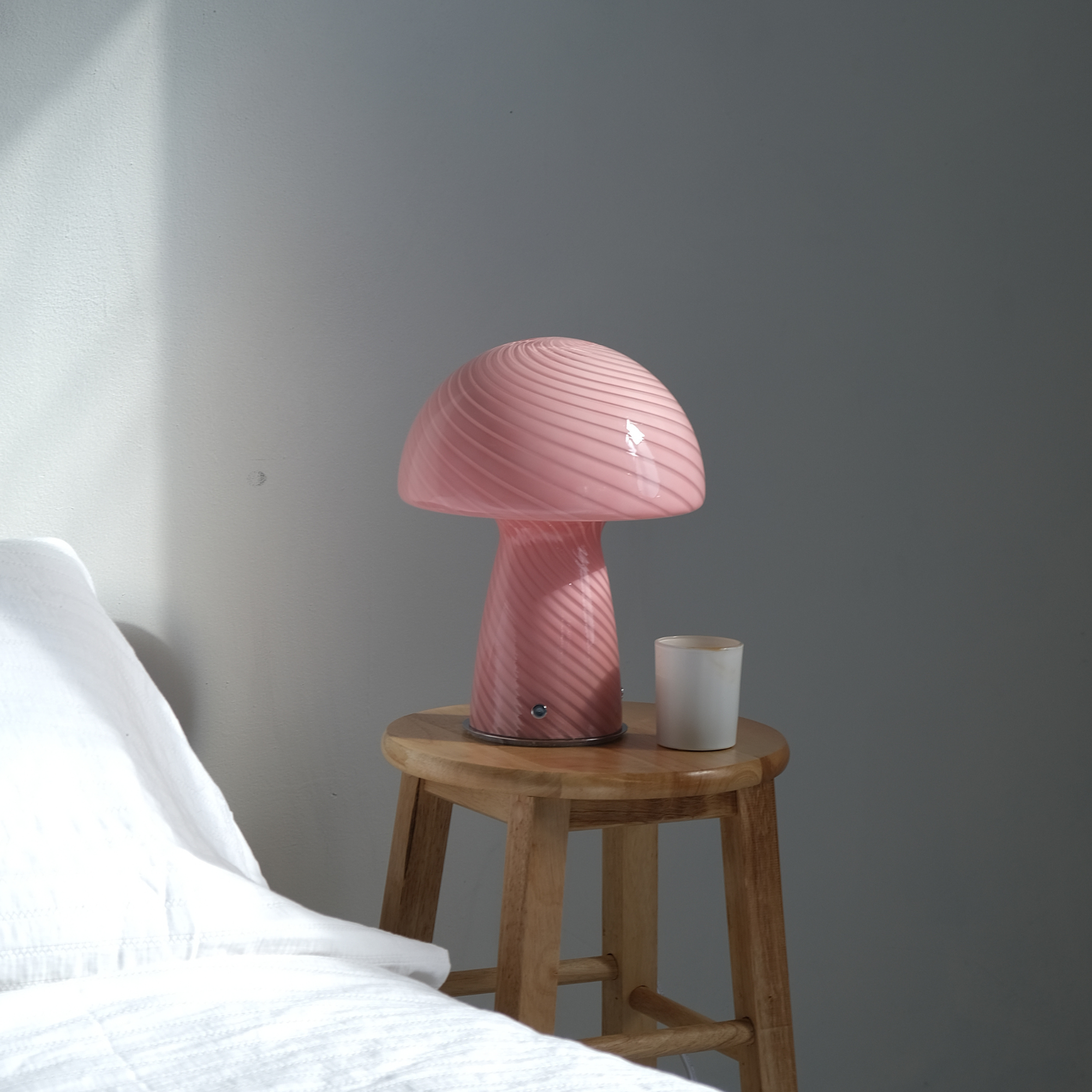 Glass Mushroom Table Lamp, Large Close Top, Pink