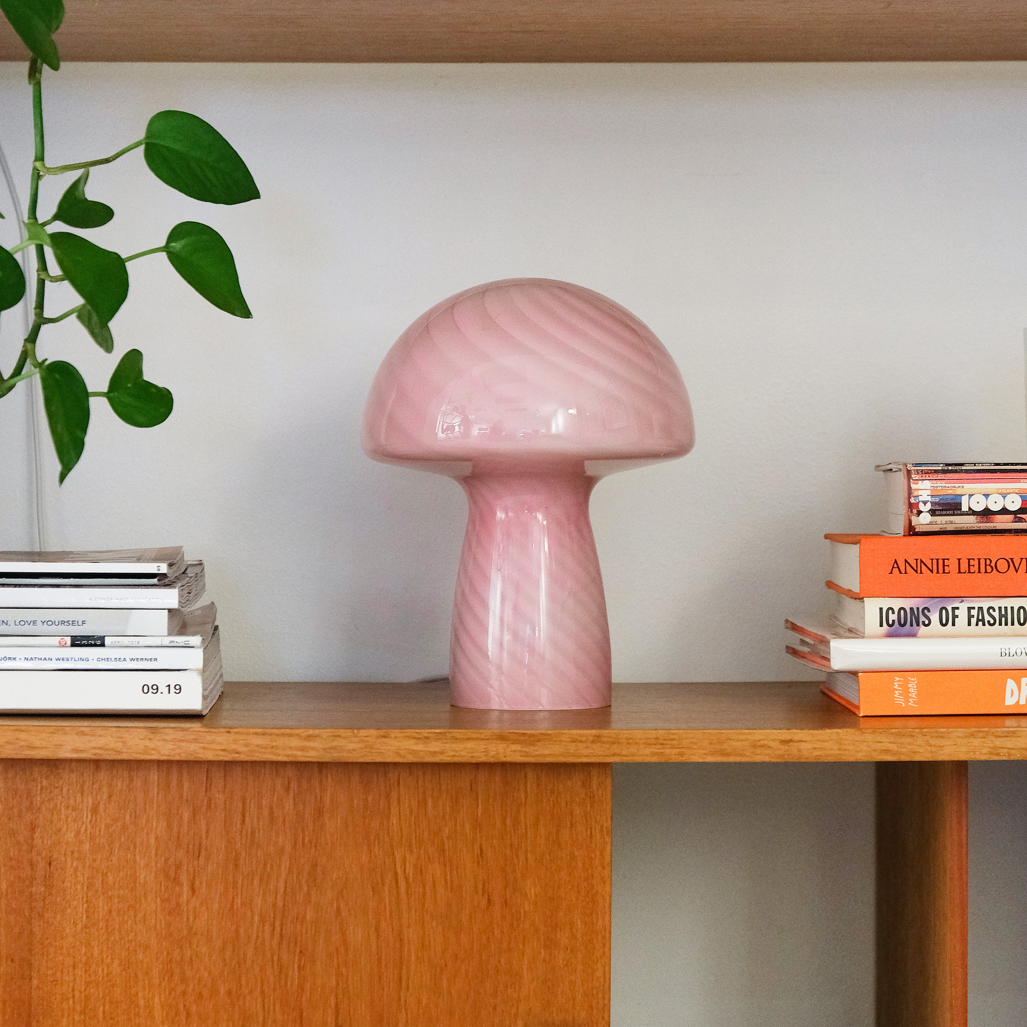 Glass Mushroom Table Lamp, Petite Close Top, Rose Pink